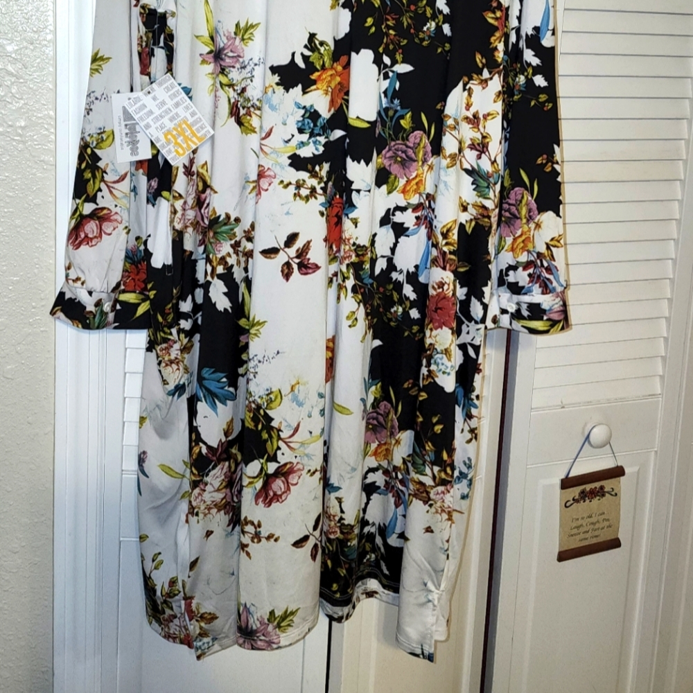 Lularoe 3xl Ellie. New with tags